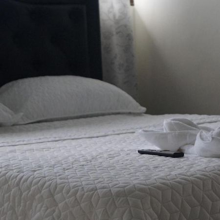 فندق Hostal Magica Noche فيلانديا المظهر الخارجي الصورة